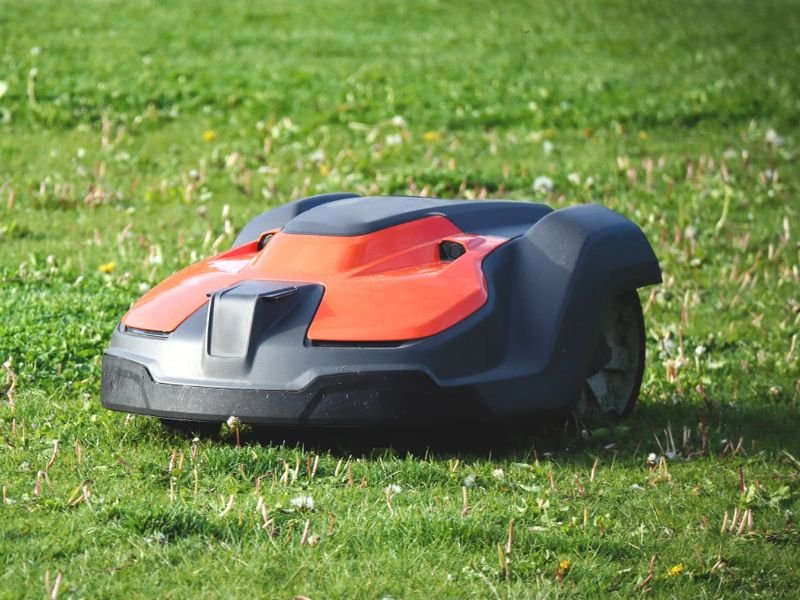 Rasenmäher-Roboter-versicherung bAV Betriebliche Altersversorgung